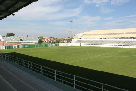 Estádio Municipal Dr. Américo Couto (POR)