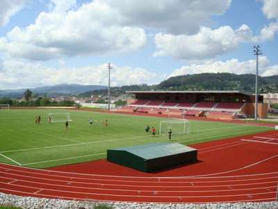 Estádio Municipal de Arcos de Valdevez (POR)