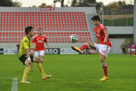 Benfica B v Tondela Segunda Liga J16 2014/15