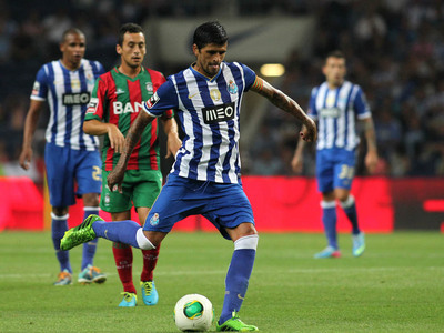 FC Porto v Martimo J2 Liga Zon Sagres 2013/14