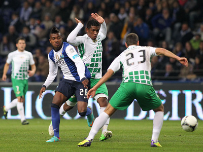 FC Porto v Moreirense Liga Zon Sagres J11 2012/13