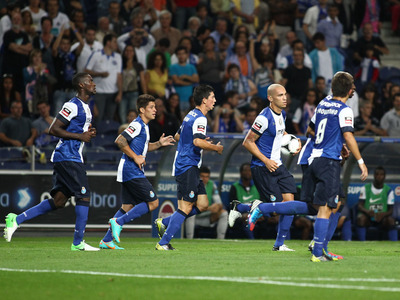 FC Porto v Beira-Mar Liga Zon Sagres J4 2012/13