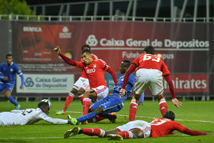 Benfica B v Freamunde Segunda Liga J18 2014/15